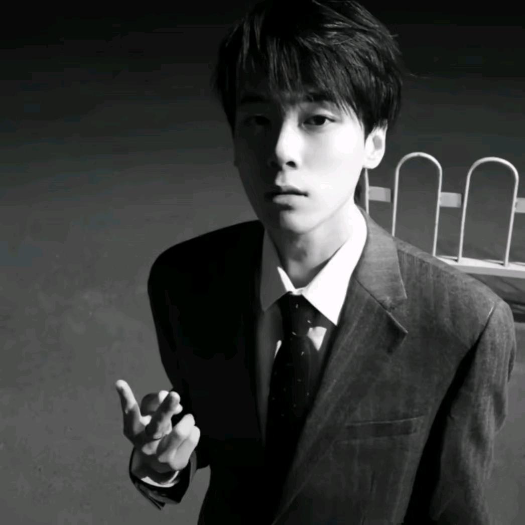白洋。