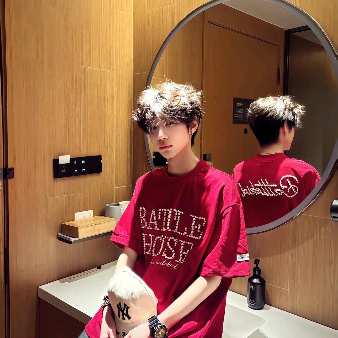 ₍˄·͈༝·͈˄*₎◞ ̑̑