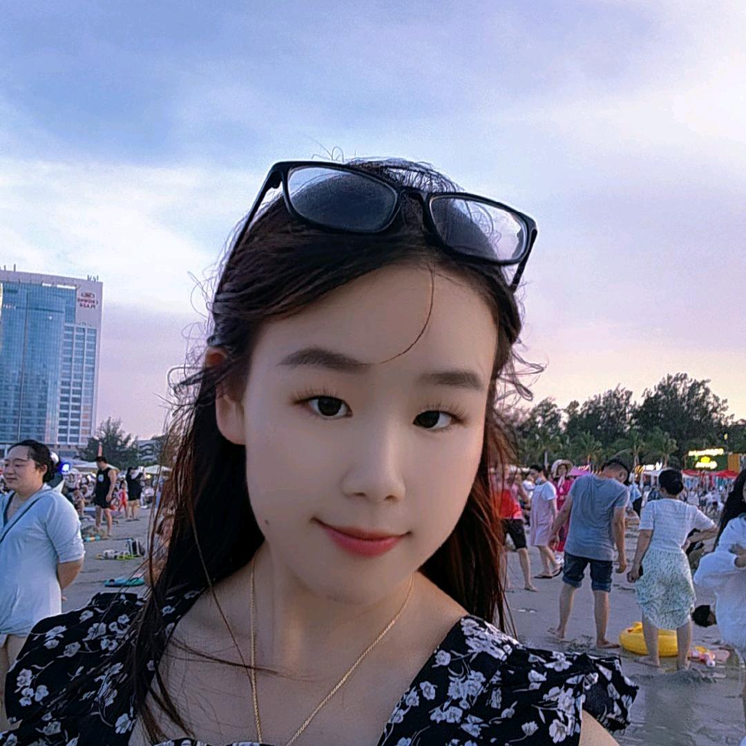 广西90后果农小姐姐