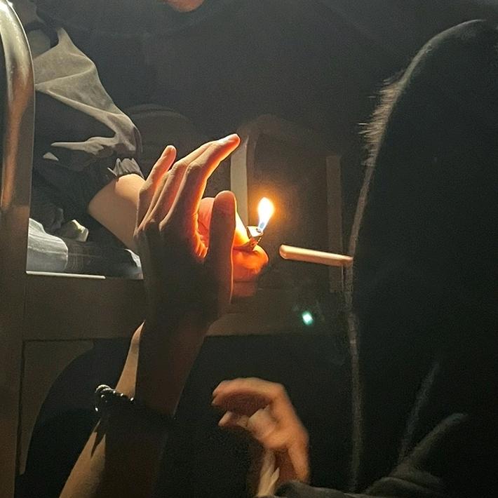 A枪型打火机（视频同款在橱窗）