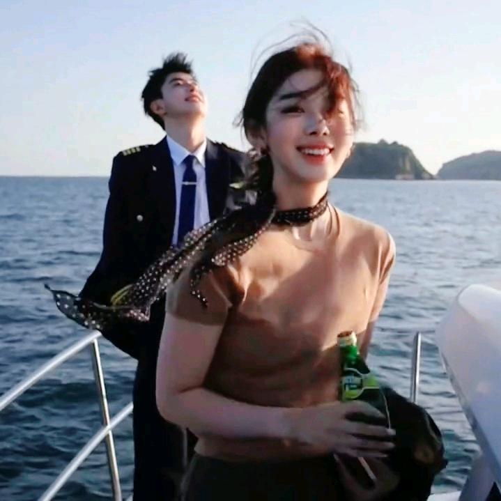 💎   🏖 蒲月谣