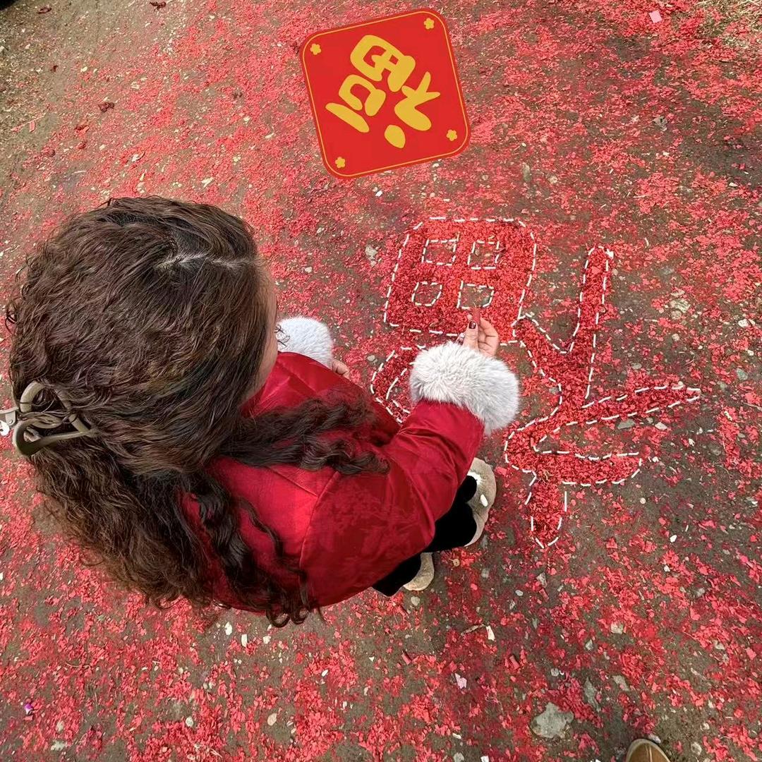 素颜~y1然很美^0^