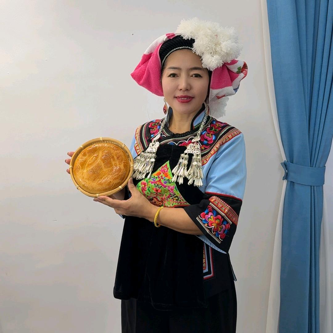蒙自，（志高饼屋），老板娘