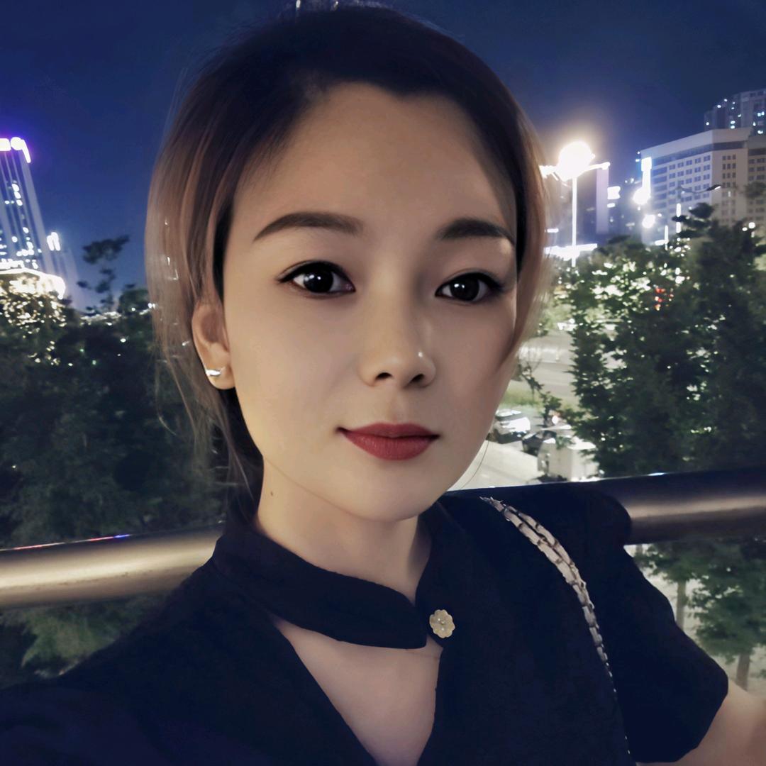 卖手机的小熊（新人互粉）