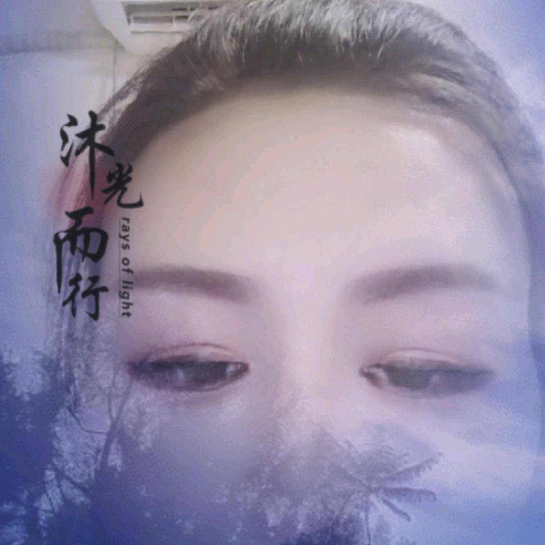 带刺的黑玫瑰🥀