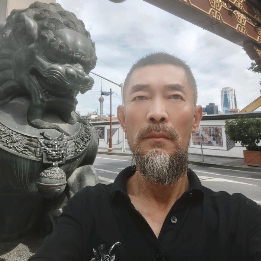 宁国宝二爷