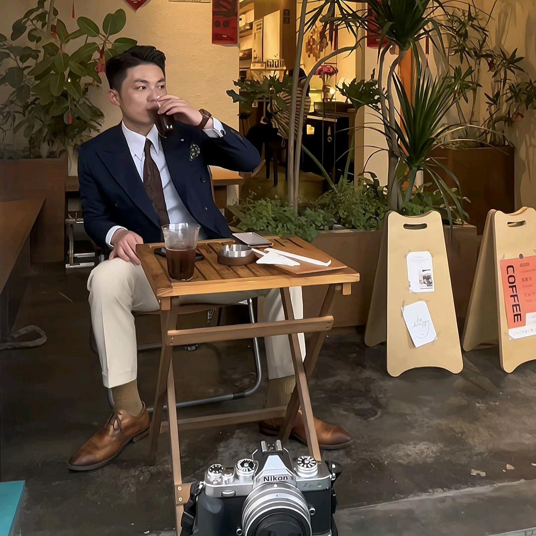 西服定制-WANBONG-谢谨