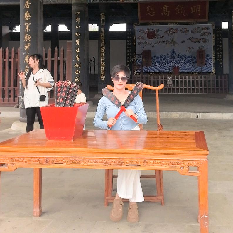 中性女姬姬