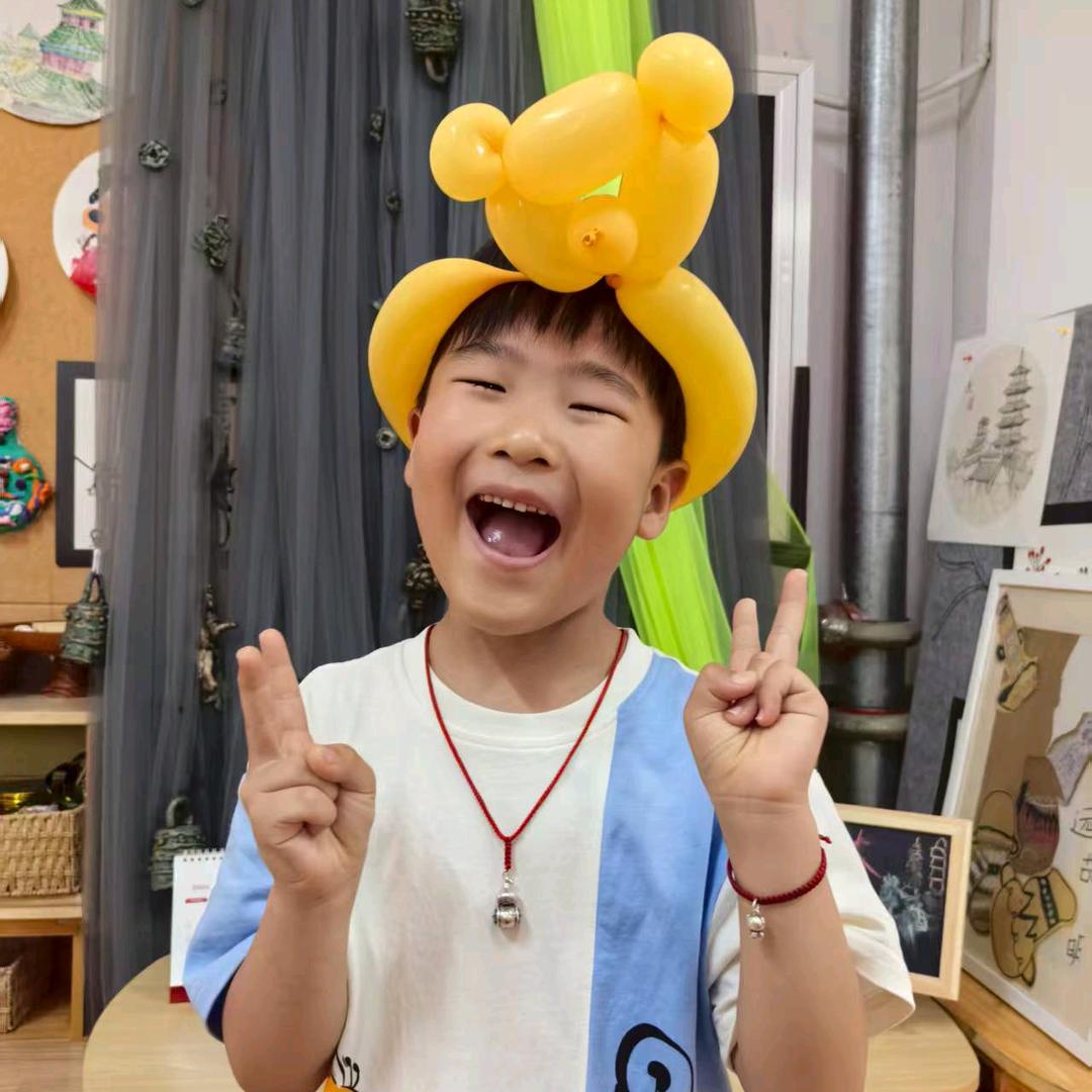 小尹