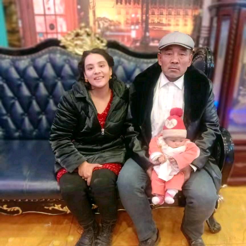 努尔斯曼古丽