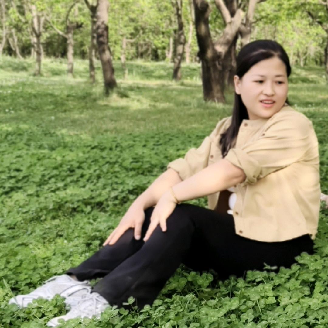 珂尔男装金花路店张亮