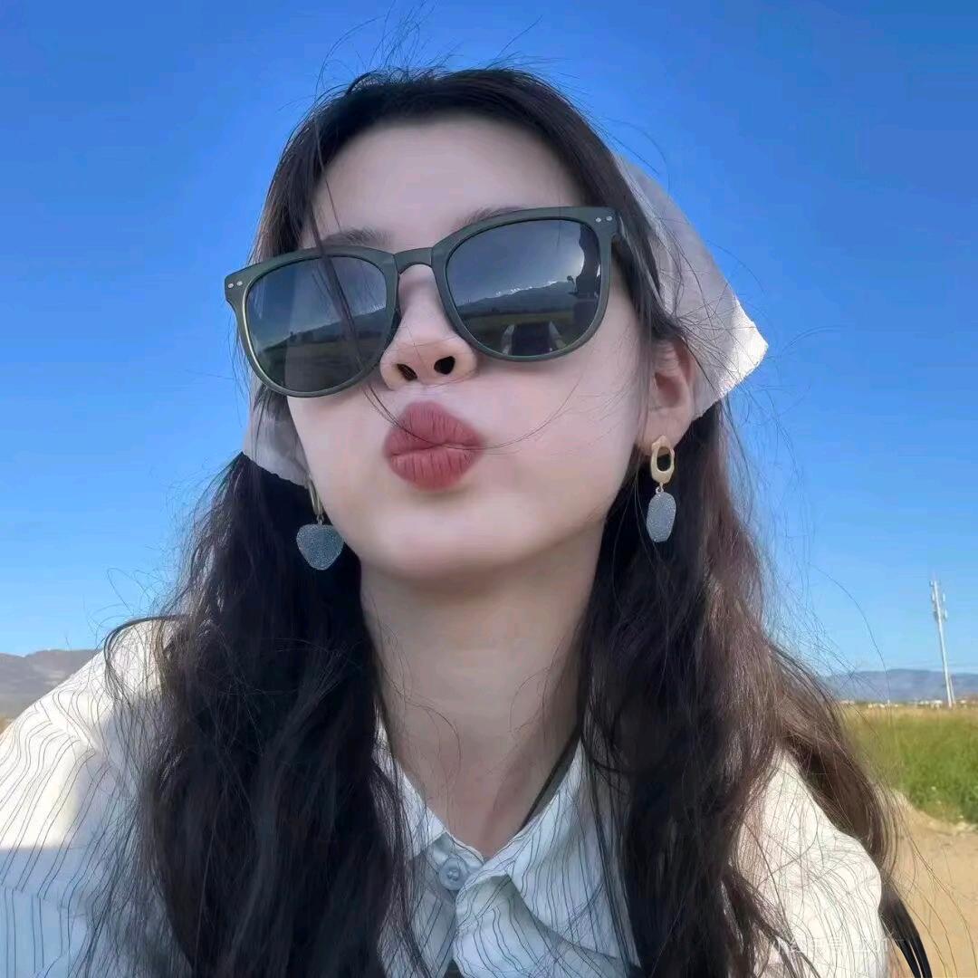 Lʟ‿ǐᥫᩣ 🎀