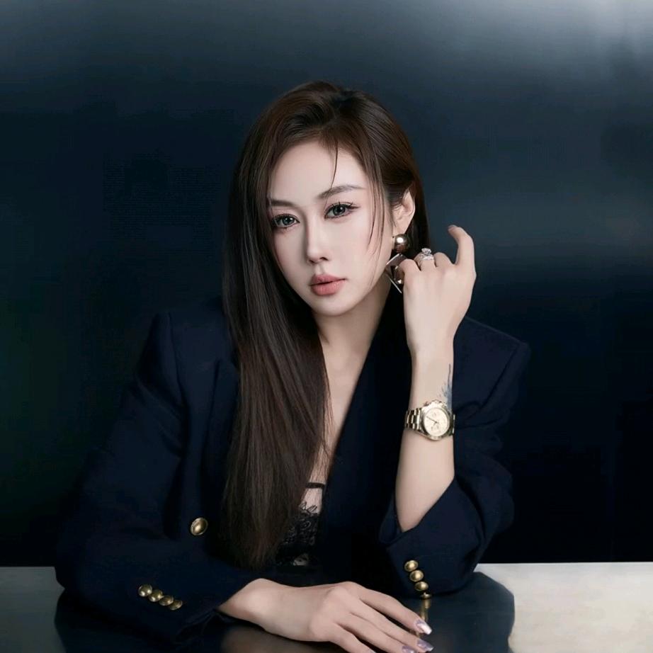 媛总MISS YUAN(爆款穿搭)