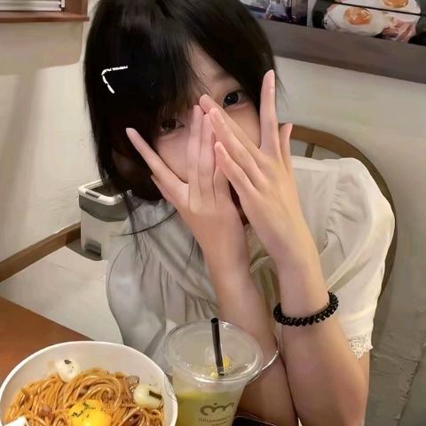 ★‧₊阿忆酱 ˚^ω^⁸⁰⁵🎧