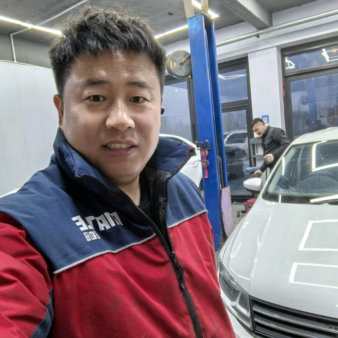 鸿吉星润滑油换油中心(龙凤店)官方号