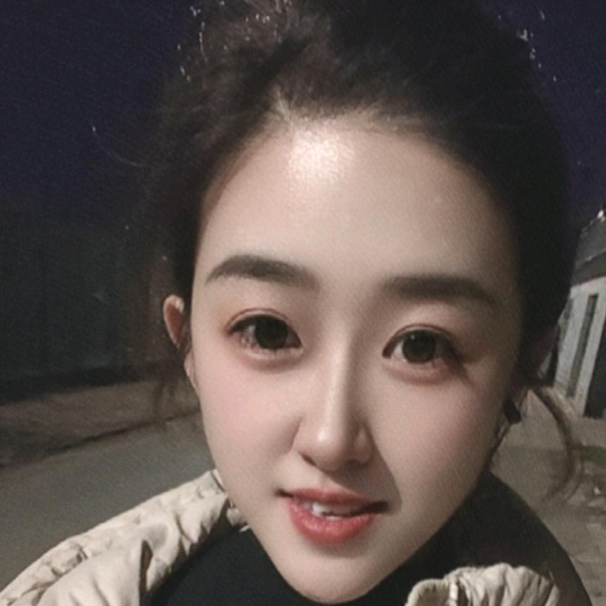 乐呵的美小妞