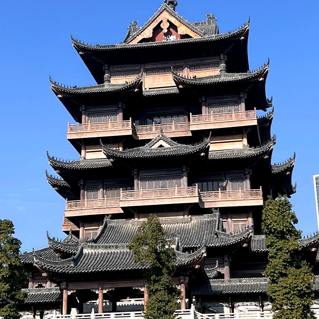 平凡生活。
