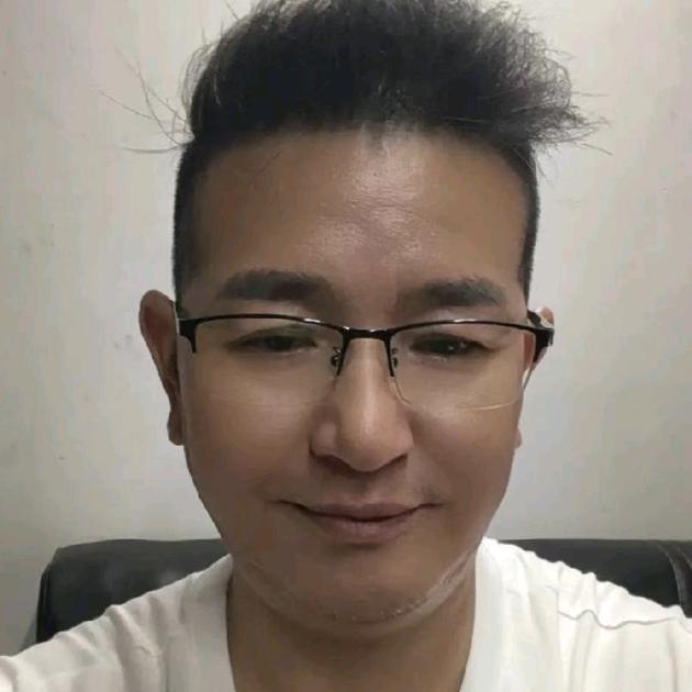 海哥哥钓大头鱼