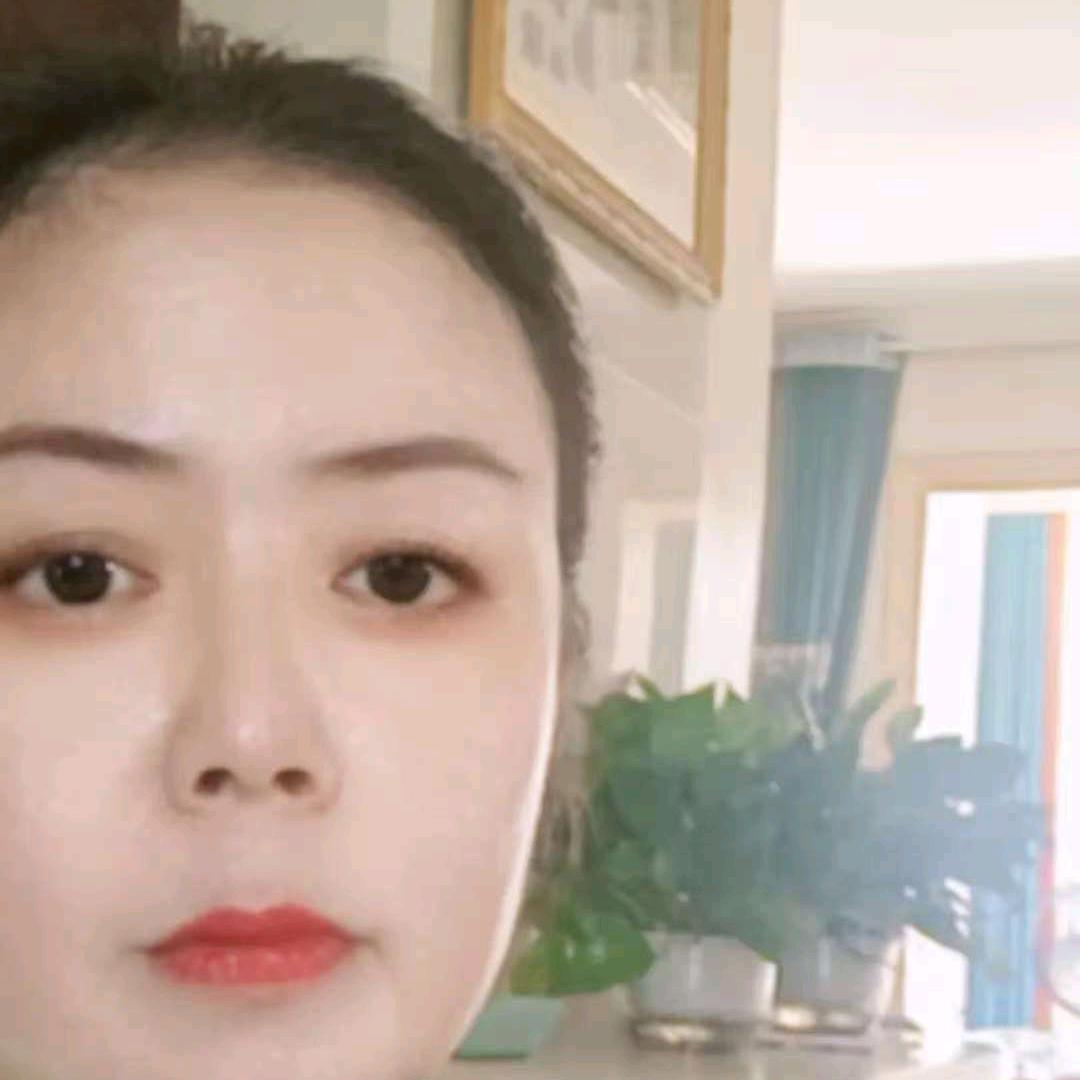 女👑皇