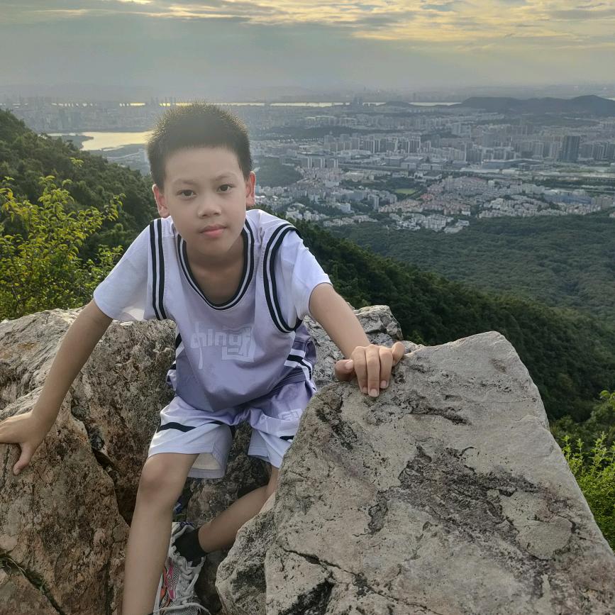 轩轩就是轩轩呀👨‍👩‍👦‍👦