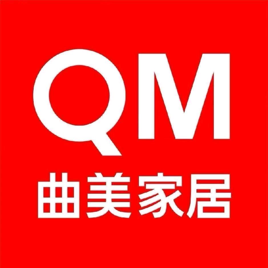 曲美家居八角居然店任伟