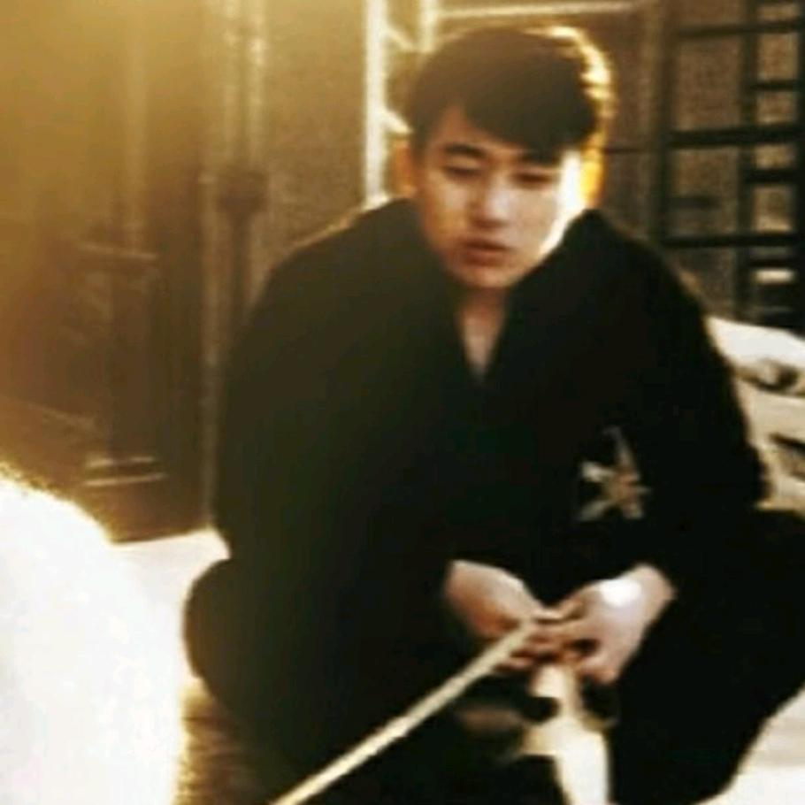 🌹玫瑰酒馆🌹JOKER