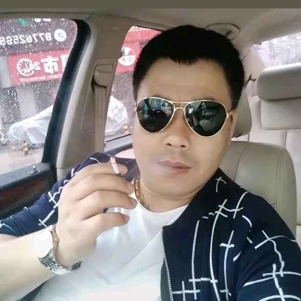 答辩没憋住被护工打死一肘子就死了