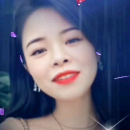 海欧飞处彩云追。。。