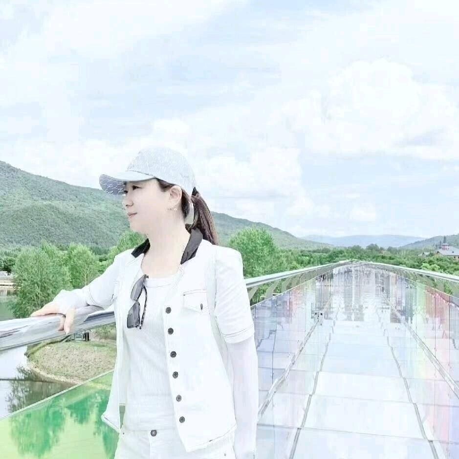 ღ᭄ 侯小欠এ᭄এ