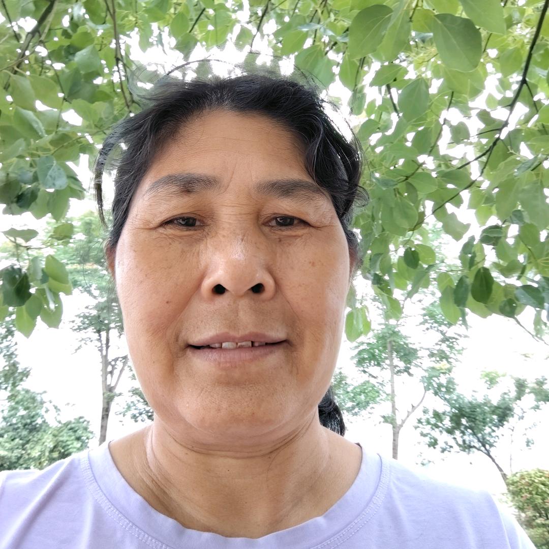 三妹，早上10点半开播