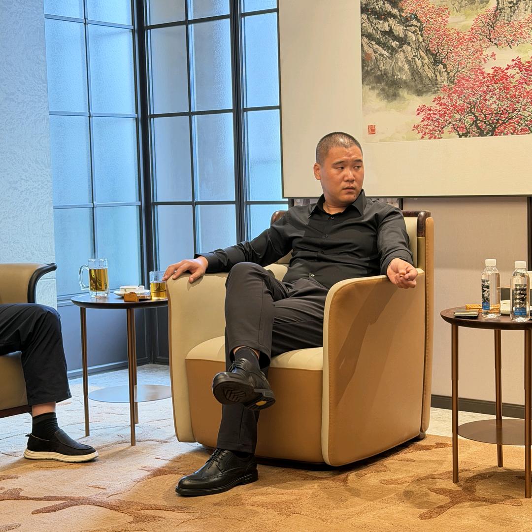 中国青羽；王宏天