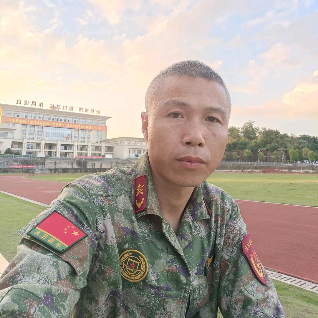邛崃农民工杰哥