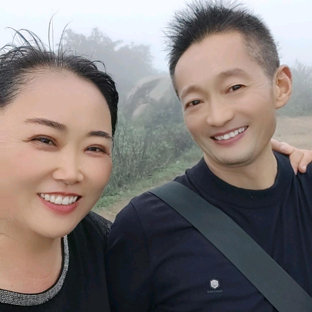 小艳妹，阿红哥