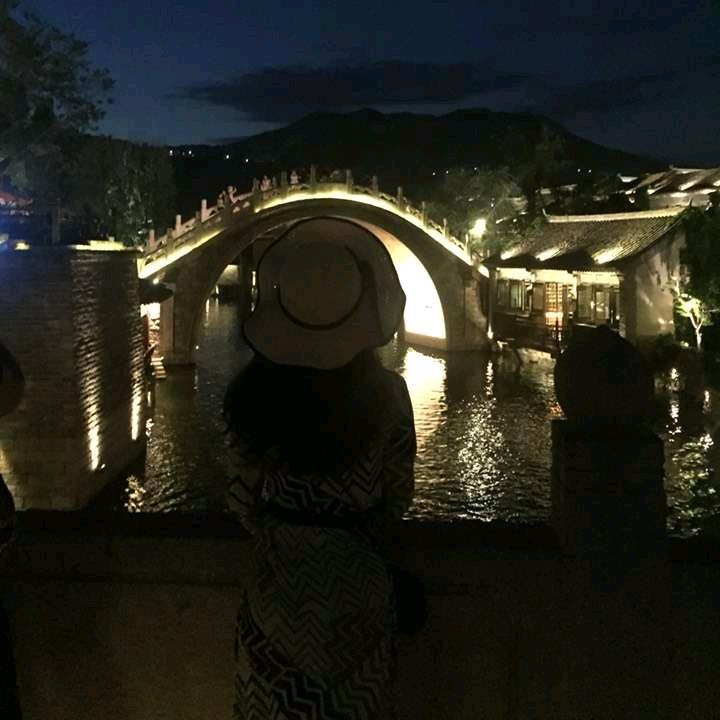 山山而川