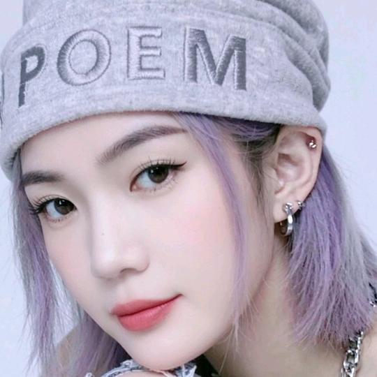 🍓🍓认清🌸现实🌹