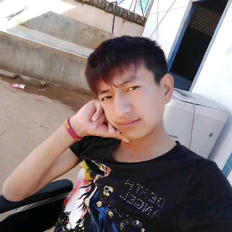 丽江巿山药王子