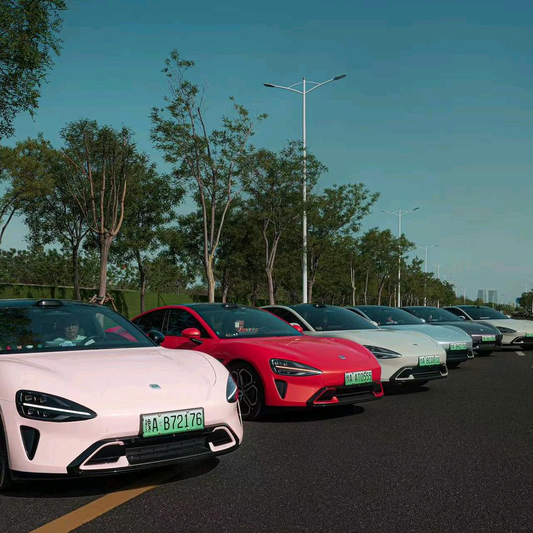 郑开二八（小米婚车队）队长号