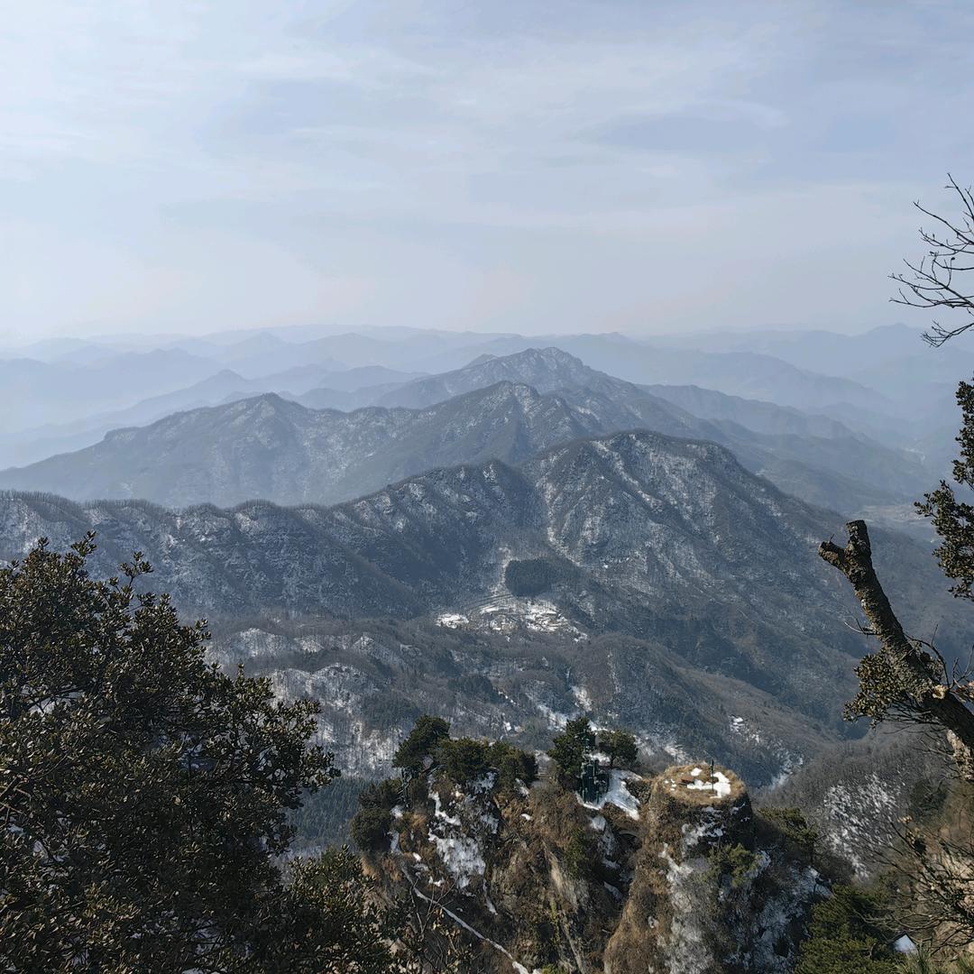 🌄                 F