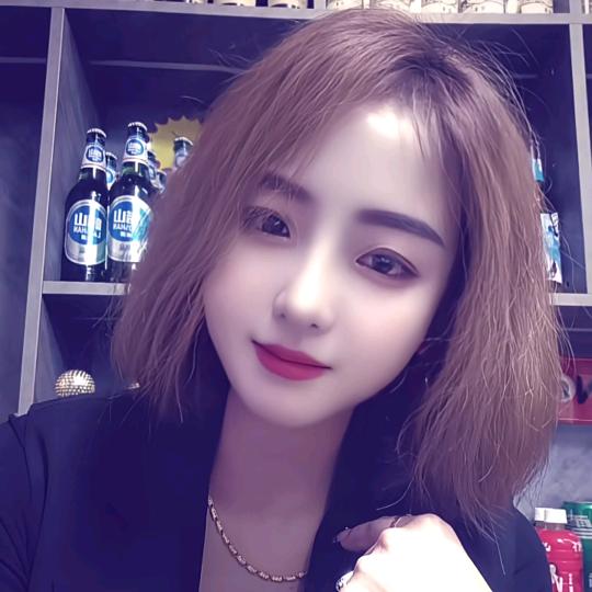 蔷薇花开，不闲聊