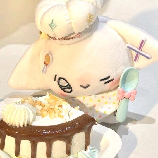 葡萄小伊^⦁᎑-^ ੭