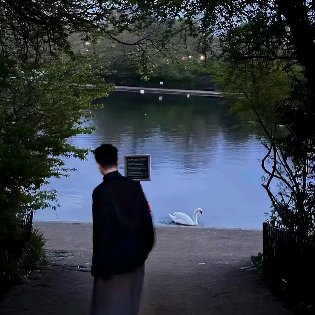 开轰炸机瞄准你