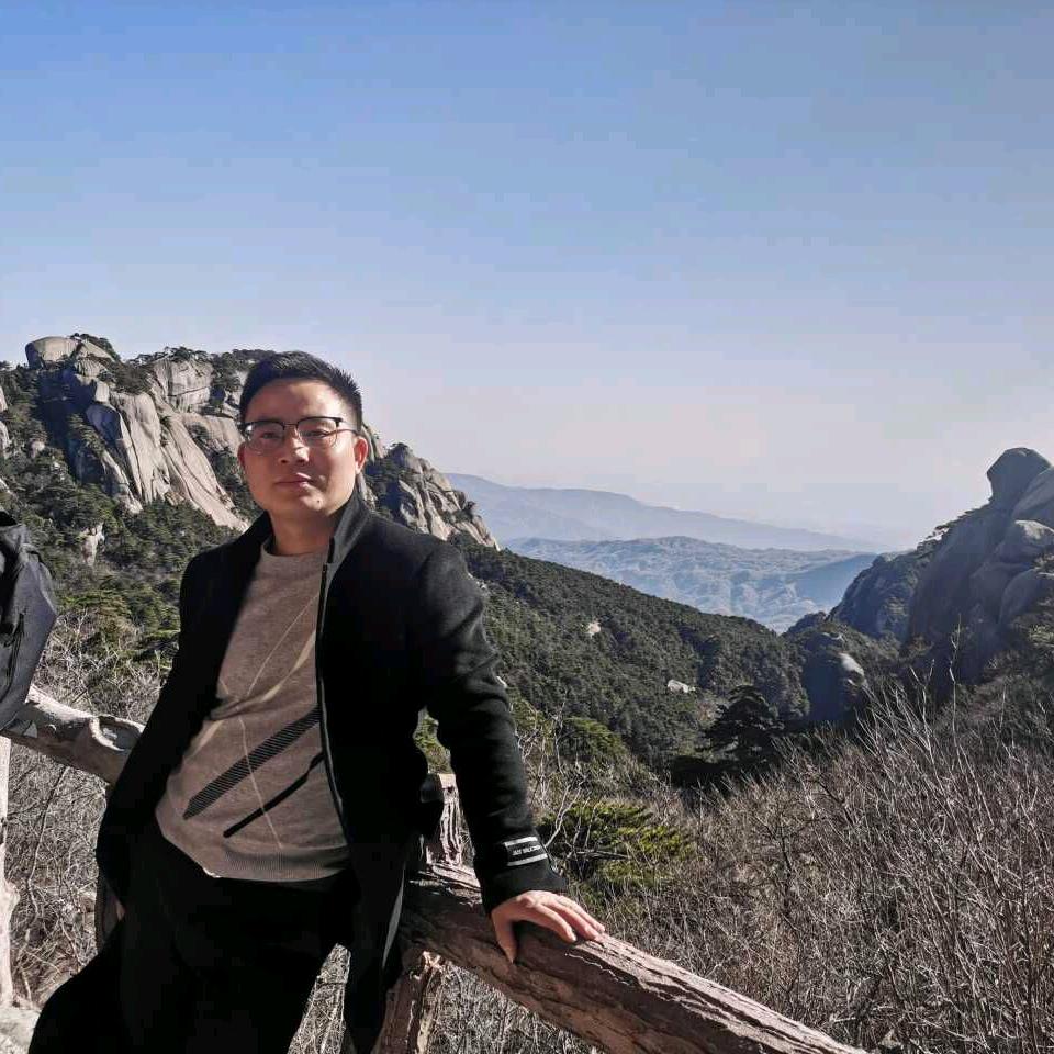 忐忑的郎