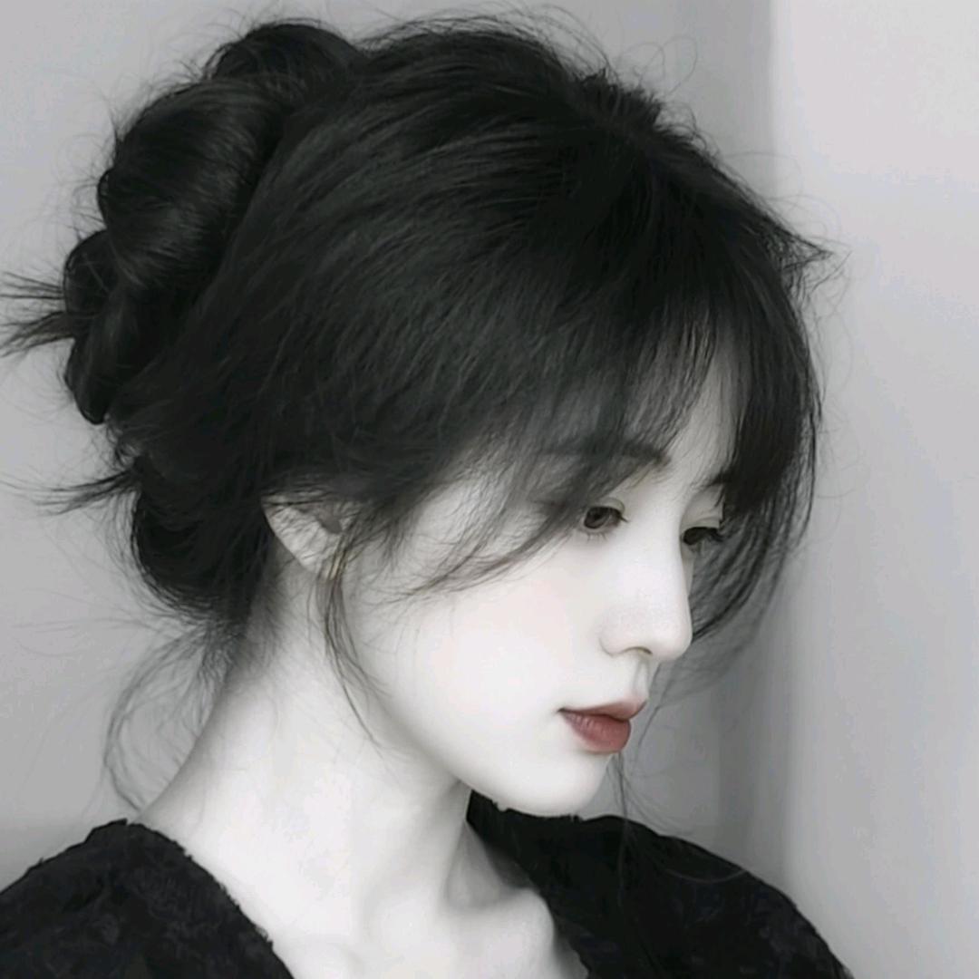 ꧔ꦿ᭄: :ℒ小謎ঞᩚ糊꧔ꦿ