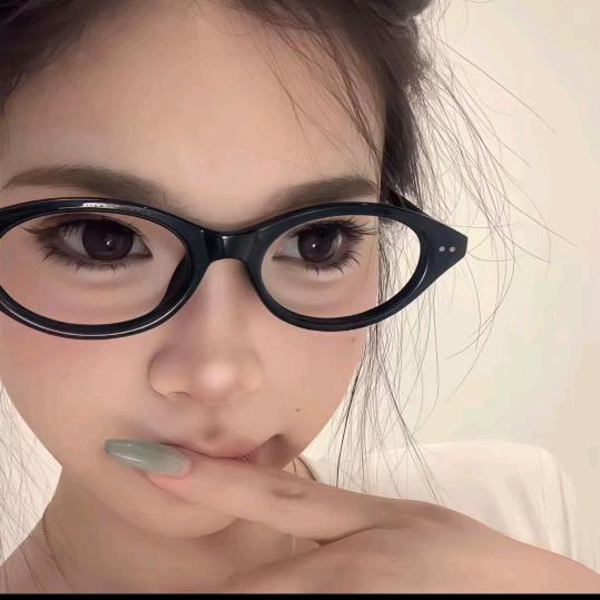 菜緒澪