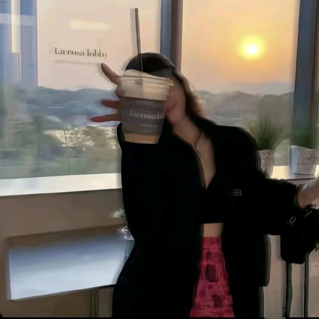 云 诺ᰔᩚ