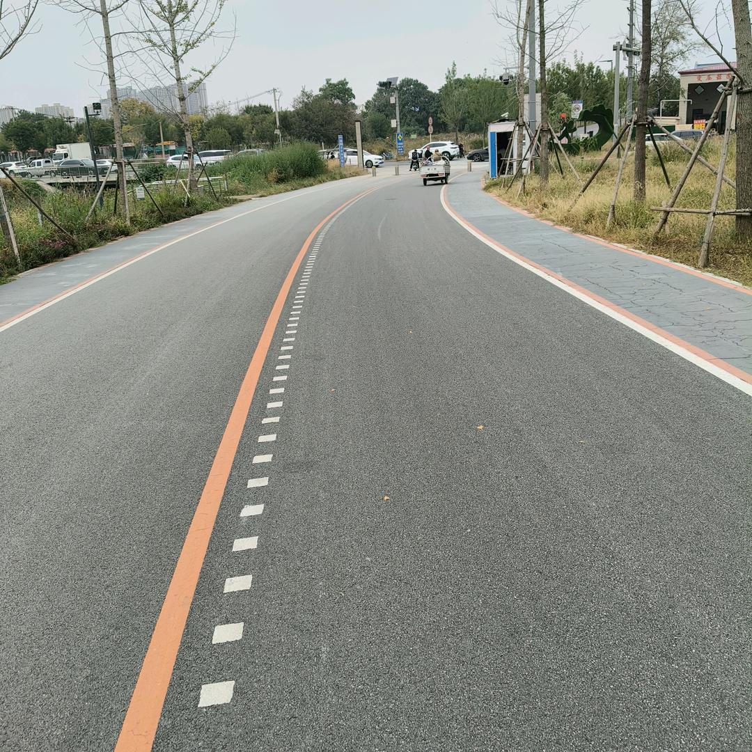 学海无涯苦做舟＃JL我@路途遥远心里偷乐