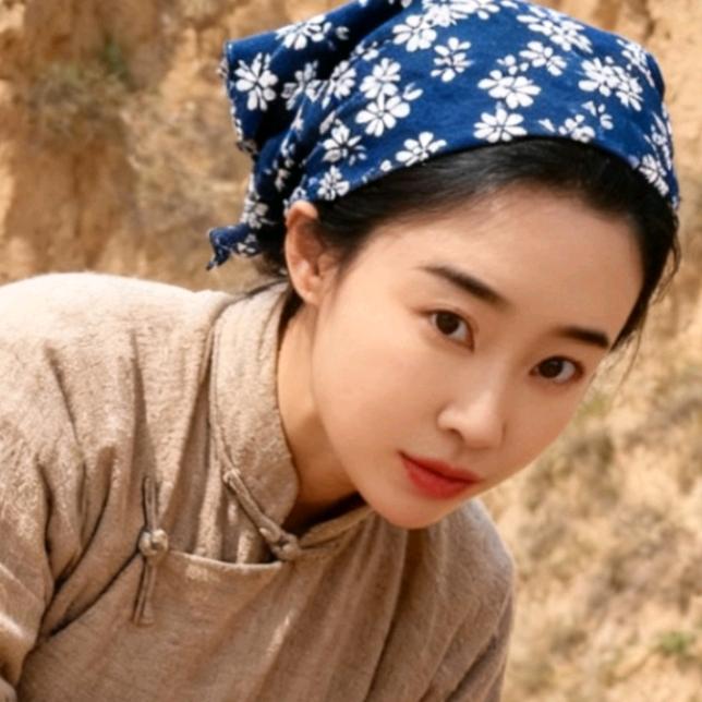 🥀唐@糖꧔ꦿᩚ💕