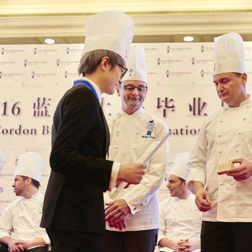 做披萨的梁先生