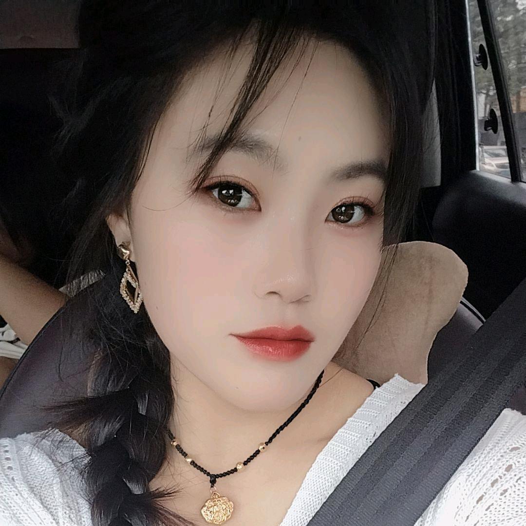 容 丽 欢囍❤️
