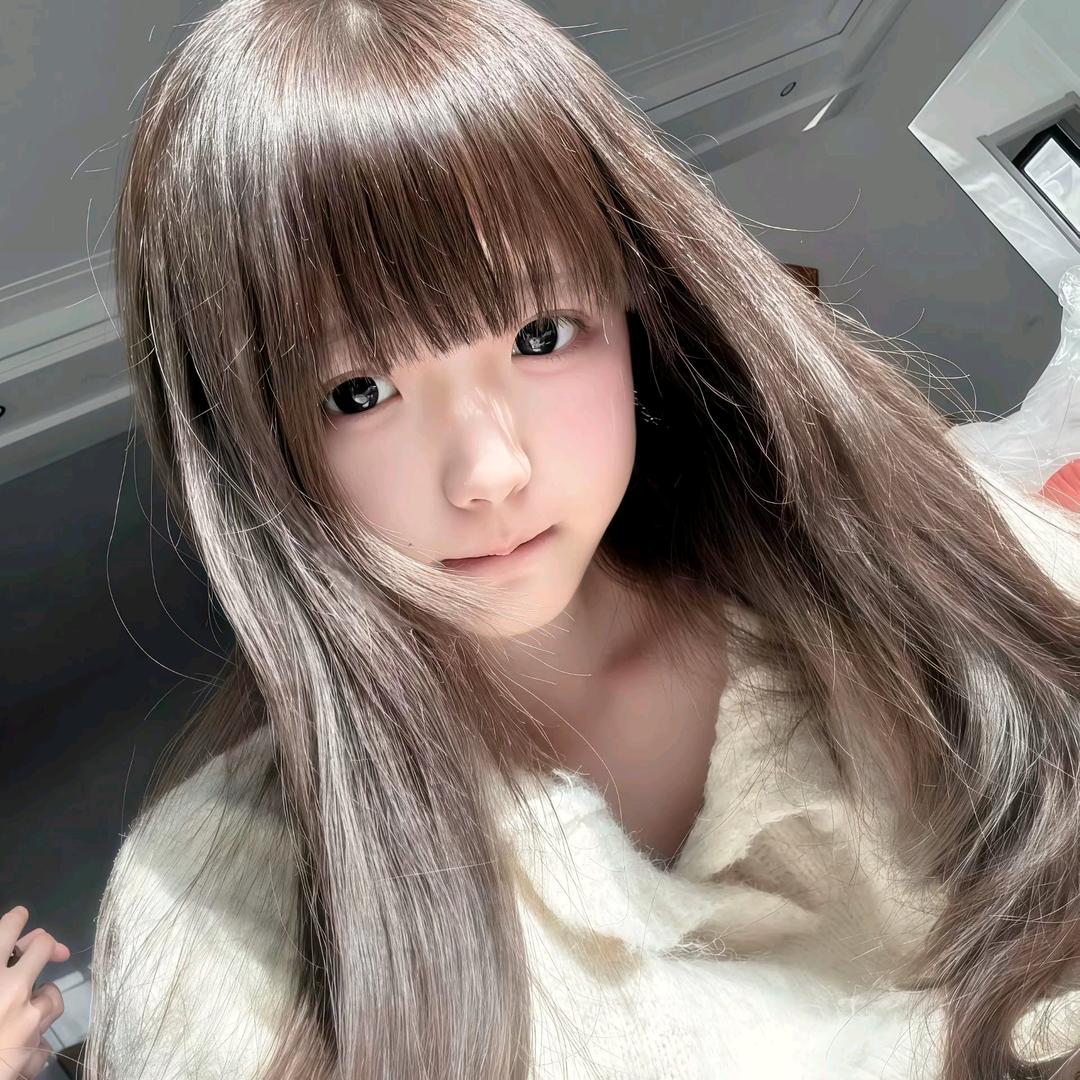乐嫣唉头像